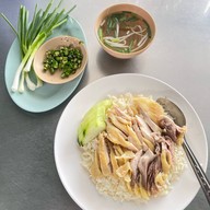 ข้าวมันไก่จรัส