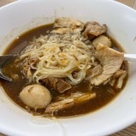 เกตุโอชา ก๋วยเตี๋ยวเนื้อ สวนหลวง