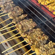 ก๋วยเตี๋ยววัดดงมูลเหล็ก พ.ศ.2497 สาขา The Spheres