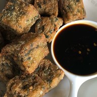 ขนมปังหน้าหมู(ปุ้ย)