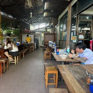 ใสสะอาดก๋วยเตี๋ยวลูกชิ้นน้ำใส อรุณอมรินทร์