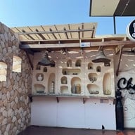 บรรยากาศ CHARIOT Pub & Restaurant