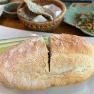 Propaganda, Vietnamese Bistro