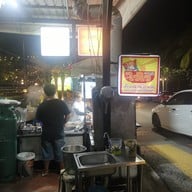 หน้าร้าน ไวไว บางแสน