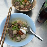 ก๋วยเตี๋ยวเนื้อ หลังวิกดาว