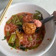 โอว ก๋วยเตี๋ยวพริกสด ซ.มัยลาภ(ย้ายจาก สุคนธสวัสดิ์)