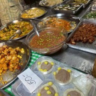 ร้านข้าวแกงตลาดบางโพ