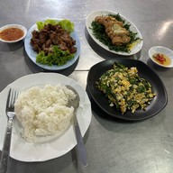 สเต็กคุณเตียง