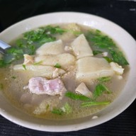 ป๋าเหมี่ยวต้มเนื้อ