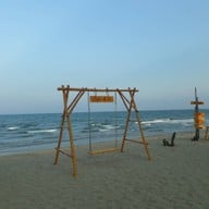 บรรยากาศ หาดบ้านกรูด