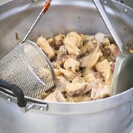 ข้าวต้มปลากิมโป้ (เฮียฮ้อ) เจริญกรุง เจริญกรุง