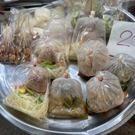 ร้านข้าวแกงตลาดบางโพ