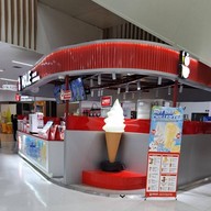 หน้าร้าน Mixue Big C Samut Prakan