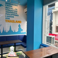 HOT STAR Large Fried Chicken Thailand - Asiatique The Riverfront