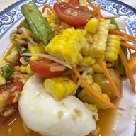 ส้มตำเจ๊แดงสามย่าน ต้นตำหรับ