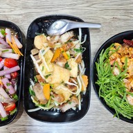 ข้าวต้ม 2 บาท วังมุขแลนด์ บางแสน