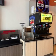 KFC ตลาดอ่างทอง