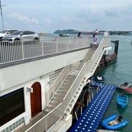 MOONSTONE Visit Panwa HKT