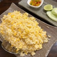 เมนูของร้าน ต้นกินปู อ่างศิลา