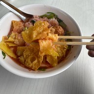 โอว ก๋วยเตี๋ยวพริกสด ซ.มัยลาภ(ย้ายจาก สุคนธสวัสดิ์)