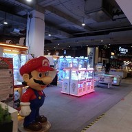 บรรยากาศ The Mall Thapra