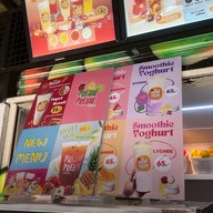 PREAWPREAW MATCHA FRUIT CHEESE TEA อารีย์