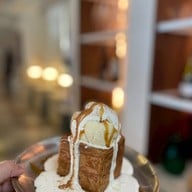 MOONSTONE Visit Panwa HKT