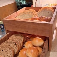 Biscotti Anantara Siam Bangkok Hotel