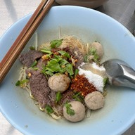 ก๋วยเตี๋ยวเนื้อ หลังวิกดาว
