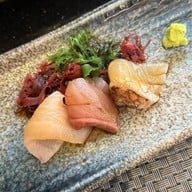 CUT CUT Raw & Grilled