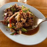 เมนูของร้าน ครัวป้าหม่อน ไก่ย่างเขาสวนกวาง