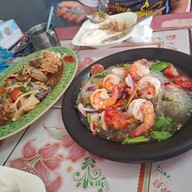 ส้มตำจารุณีบ้านดอนแก้วย้ายจากบ้านประตูปล่อง น่าน