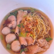 เมนูของร้าน อิ่มจุก บะหมี่เกี๊ยว&หมูแดง -