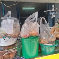 ส้มตำจารุณีบ้านดอนแก้วย้ายจากบ้านประตูปล่อง น่าน