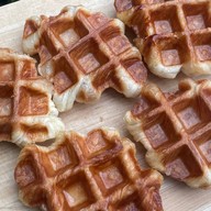 ครอฟเฟิล ณ หัวมุม (Croffle de Corner)