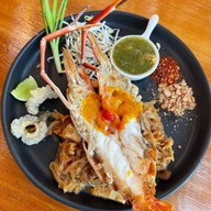 ทองหล่อ คาเฟ่