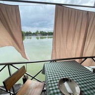 เจริญรส บุฟเฟ่ต์อาหารไทย ในร้าน มาร์ท&เมย์