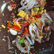 ส้มตำจารุณีบ้านดอนแก้วย้ายจากบ้านประตูปล่อง น่าน