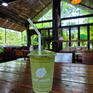 Why Worry Homestay & Cafe