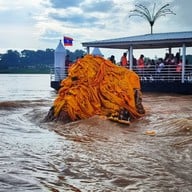 บรรยากาศ พระธาตุกลางน้ำ