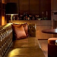 บรรยากาศ Punch Room Tokyo