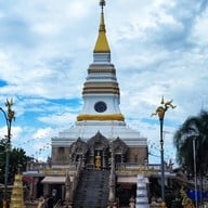 บรรยากาศ พระธาตุกลางน้ำ
