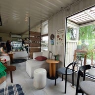 บรรยากาศ Acre Coffee สาย 2