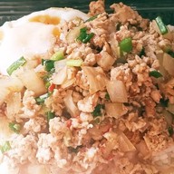 ร้านรวมรสร่มไม้