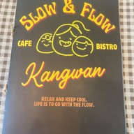 Kangwan Cafe & Bistro
