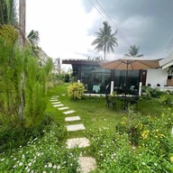 Kangwan Cafe & Bistro