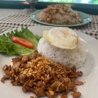 Kangwan Cafe & Bistro