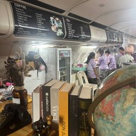 Coffee War 331 Station ถนน 331