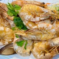 อ่าวทะเลซีฟู้ด บางเสร่