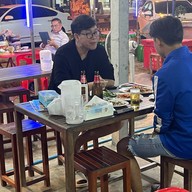 เคดีหมูส้ม อุบลราชธานั